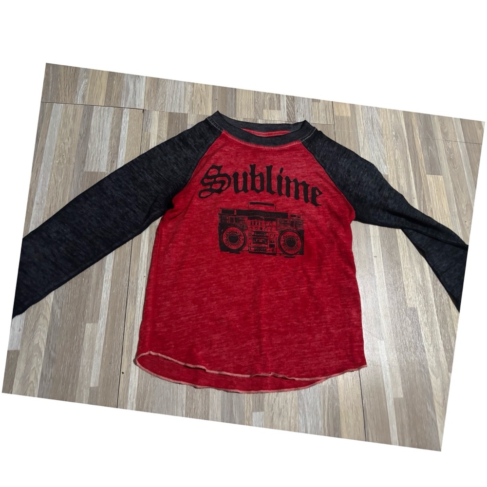 Kids 2t Red and Black Sublime 🌞 boombox shirt